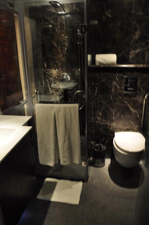 The Madison Hotel New Delhi Ruang foto